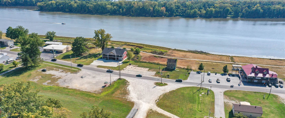 6 Room Hotel For Sale Grafton, IL